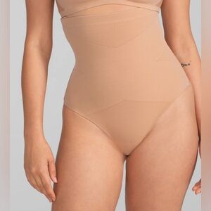 NWT Honeylove SuperPower Thong High Waist Tummy Control Shapewear Panty XS